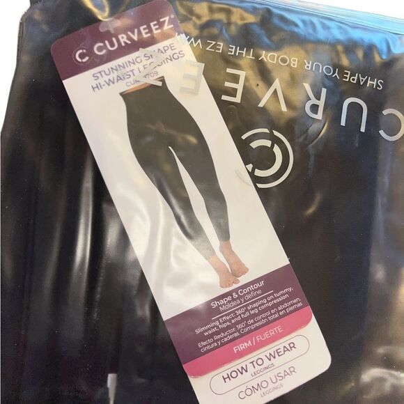 Curveez  - Picture 1 of 3